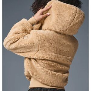 ALO Yoga Sherpa Jacket